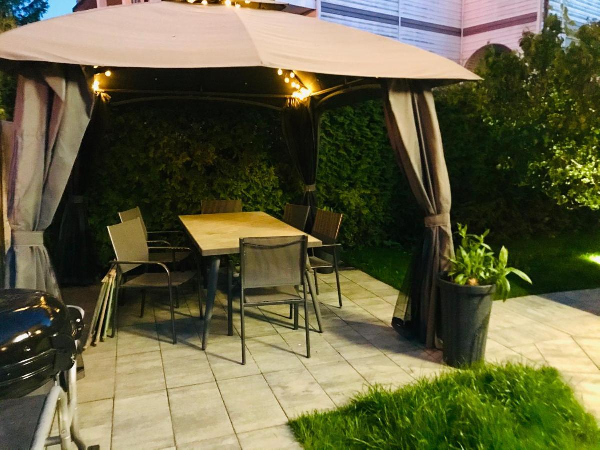 "Ku Sloncu" -Pokoje& Apartamenty - Jastrzębia Góra Eksteriør bilde