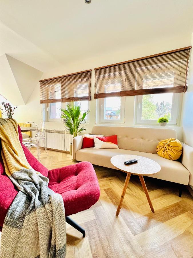 "Ku Sloncu" -Pokoje& Apartamenty - Jastrzębia Góra Eksteriør bilde