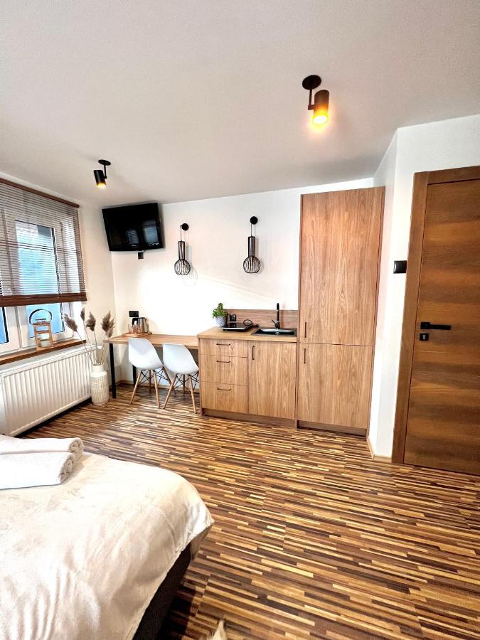 "Ku Sloncu" -Pokoje& Apartamenty - Jastrzębia Góra Eksteriør bilde