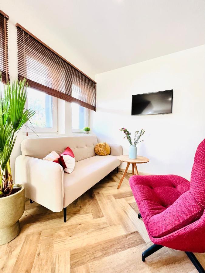 "Ku Sloncu" -Pokoje& Apartamenty - Jastrzębia Góra Eksteriør bilde