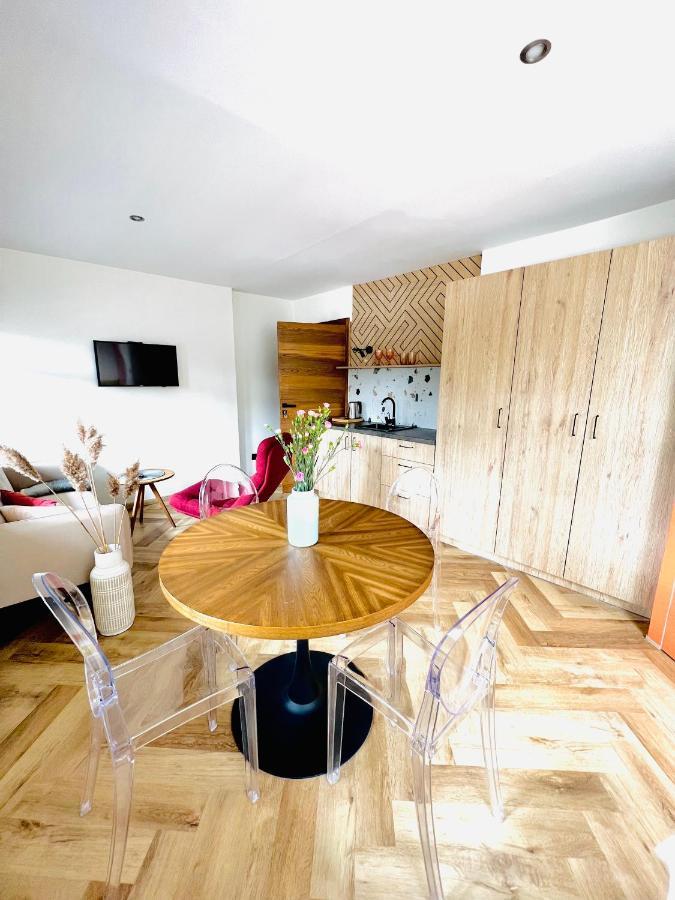 "Ku Sloncu" -Pokoje& Apartamenty - Jastrzębia Góra Eksteriør bilde