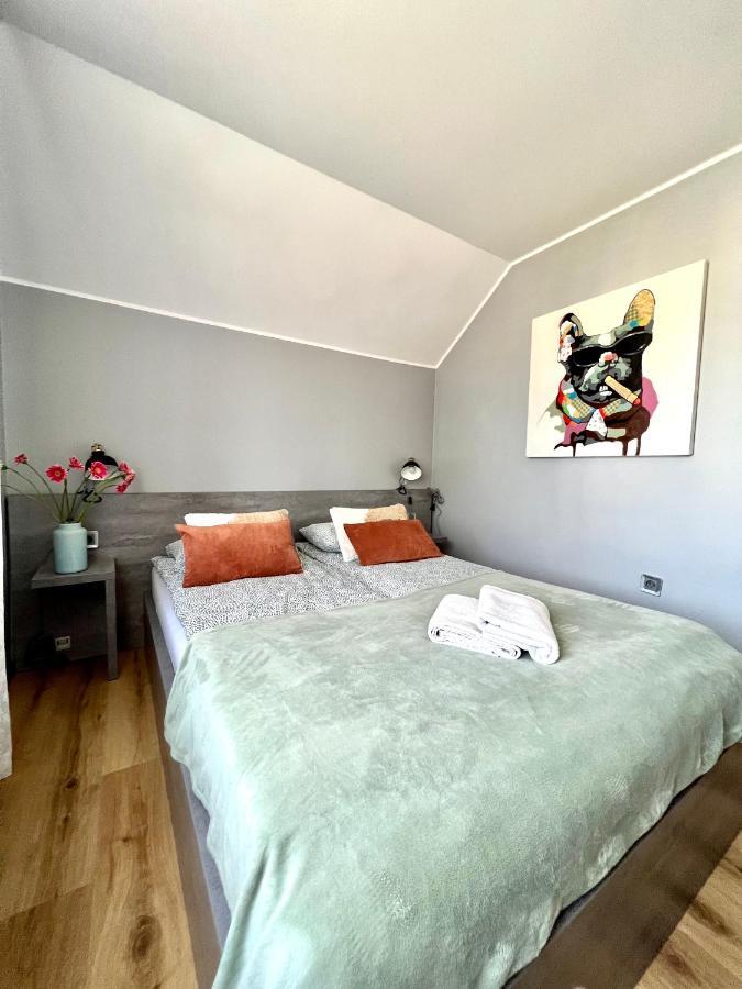"Ku Sloncu" -Pokoje& Apartamenty - Jastrzębia Góra Eksteriør bilde